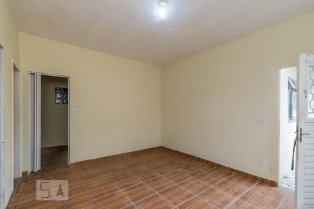 Sala de apartamento para alugar com 2 quartos, 45m² em Brás de Pina, Rio de Janeiro
