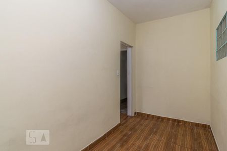Quarto 1 de apartamento para alugar com 2 quartos, 45m² em Brás de Pina, Rio de Janeiro