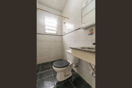 Apartamento para alugar com 45m², 2 quartos e sem vagaBanheiro
