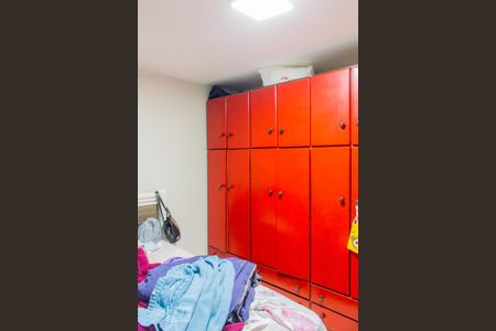 Casa à venda com 188m², 4 quartos e 2 vagas Casa à venda com 188m², 4 quartos e 2 vagasSuíte da Edícula