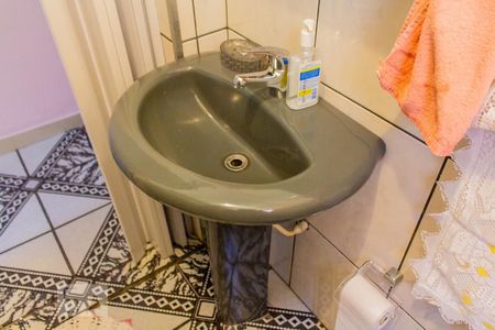 Pia de casa à venda com 4 quartos, 188m² em Parque Capuava, Santo André