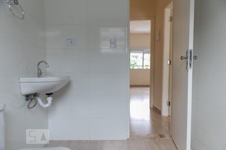 Casa para alugar com 95m², 2 quartos e sem vaga Casa para alugar com 95m², 2 quartos e sem vagaBanheiro