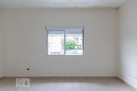 Quarto de casa para alugar com 2 quartos, 95m² em Estuário, Santos