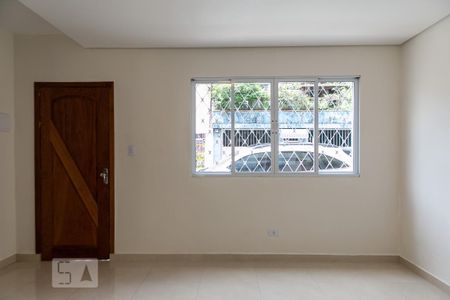 Sala de casa para alugar com 2 quartos, 95m² em Estuário, Santos