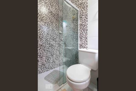 Apartamento à venda com 73m², 2 quartos e 1 vaga Apartamento à venda com 73m², 2 quartos e 1 vagaBanheiro Suite 1