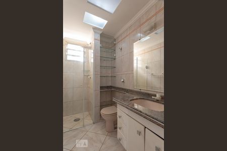 Apartamento para alugar com 70m², 3 quartos e 2 vagasBanheiro