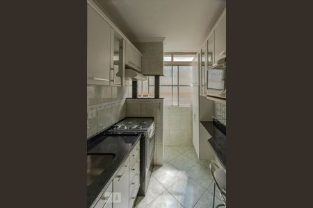 Apartamento para alugar com 70m², 3 quartos e 2 vagasCozinha