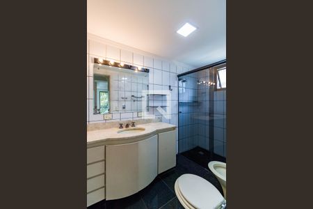 Apartamento para alugar com 180m², 3 quartos e 3 vagasBanheiro /Suíte 1