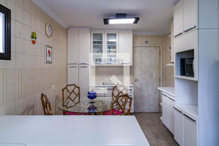 Apartamento para alugar com 180m², 3 quartos e 3 vagasCozinha