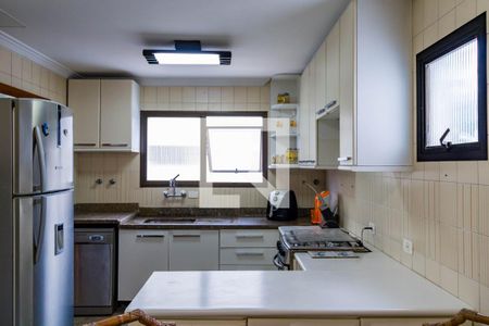 Apartamento para alugar com 180m², 3 quartos e 3 vagasCozinha