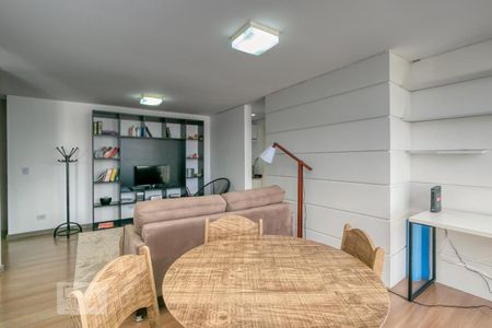 Sala de apartamento para alugar com 1 quarto, 46m² em Juvevê, Curitiba