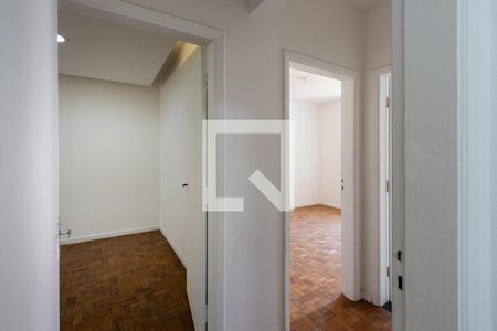 Corredor de apartamento para alugar com 2 quartos, 86m² em Lapa, São Paulo