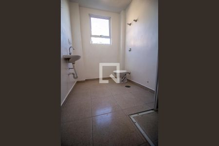 Apartamento para alugar com 107m², 2 quartos e sem vagaBanheiro