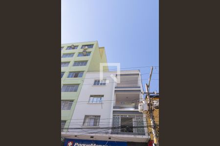 Apartamento para alugar com 107m², 2 quartos e sem vagaFachada