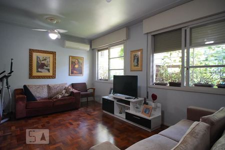 Sala de casa à venda com 5 quartos, 340m² em Jardim Itu Sabará, Porto Alegre