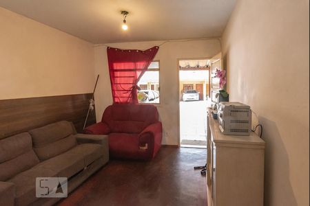 Sala de casa de condomínio à venda com 2 quartos, 90m² em Vila Maria Eugênia, Campinas