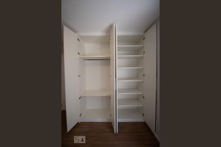 Apartamento à venda com 75m², 2 quartos e 1 vaga Apartamento à venda com 75m², 2 quartos e 1 vagaQuarto 2