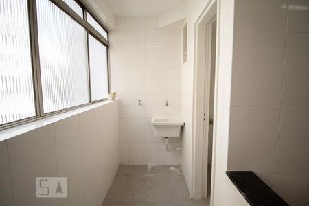Apartamento à venda com 75m², 2 quartos e 1 vaga Apartamento à venda com 75m², 2 quartos e 1 vagaÁrea de Serviço