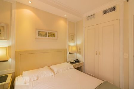 Quarto de kitnet/studio à venda com 1 quarto, 31m² em Vila Olímpia, São Paulo