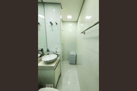 Apartamento para alugar com 70m², 2 quartos e 1 vagaBanheiro Suíte