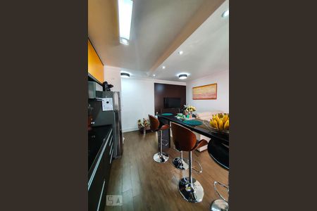 Apartamento para alugar com 70m², 2 quartos e 1 vagaCozinha