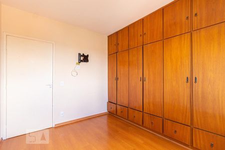 Apartamento à venda com 83m², 3 quartos e 1 vagaQuarto 2