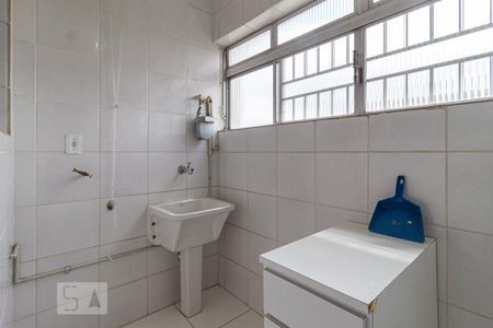 Apartamento à venda com 83m², 3 quartos e 1 vagaÁrea de Serviço