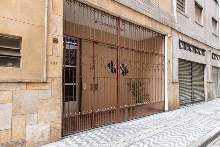 Studio à venda com 30m², 1 quarto e sem vaga Studio à venda com 30m², 1 quarto e sem vagaFachada