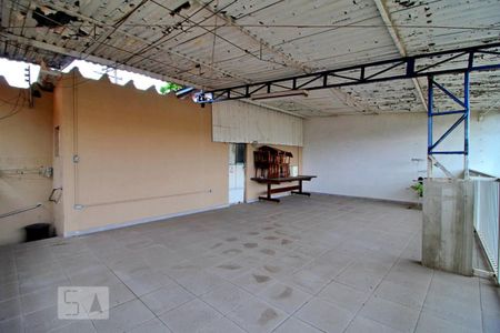 Casa à venda com 540m², 3 quartos e 2 vagasSalão