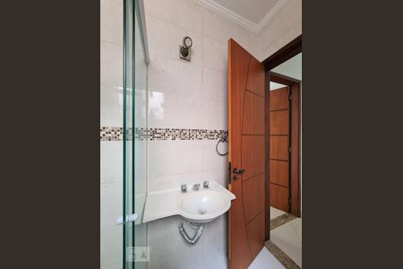 Apartamento à venda com 67m², 2 quartos e 1 vagaBanheiro Social