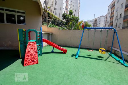 Apartamento para alugar com 60m², 2 quartos e 2 vagas Apartamento para alugar com 60m², 2 quartos e 2 vagasÁrea Comum - Playground