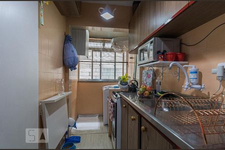 Apartamento à venda com 47m², 1 quarto e sem vaga Apartamento à venda com 47m², 1 quarto e sem vagaCozinha e Área de Serviço