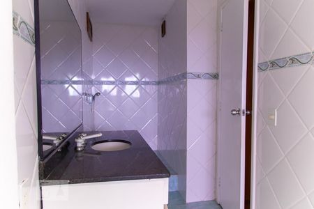 Apartamento à venda com 425m², 4 quartos e 4 vagasBanheiro da Suíte