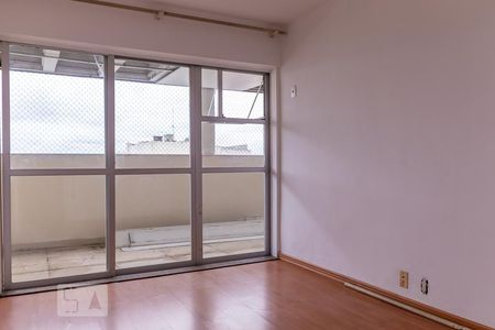 Apartamento à venda com 425m², 4 quartos e 4 vagasQuarto 2
