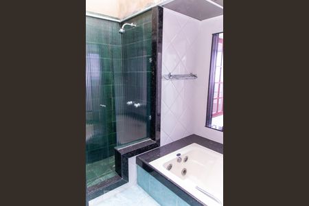 Apartamento à venda com 425m², 4 quartos e 4 vagasBanheiro da Suíte