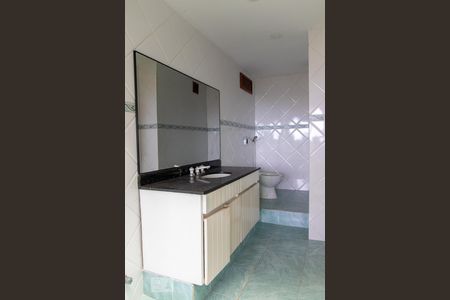 Apartamento à venda com 425m², 4 quartos e 4 vagasBanheiro da Suíte
