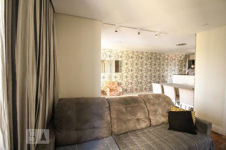 Apartamento à venda com 67m², 2 quartos e 1 vagaSala