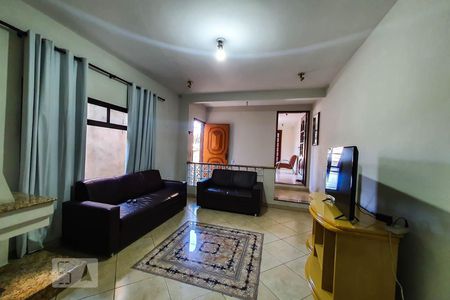 Sala de TV de casa à venda com 5 quartos, 450m² em Jardim Santa Cruz (sacomã), São Paulo