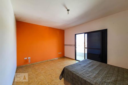 Casa à venda com 450m², 5 quartos e 2 vagasSuíte 3