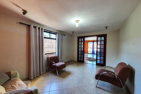 Casa à venda com 450m², 5 quartos e 2 vagasSala de Estar