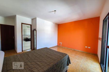Casa à venda com 450m², 5 quartos e 2 vagasSuíte 3