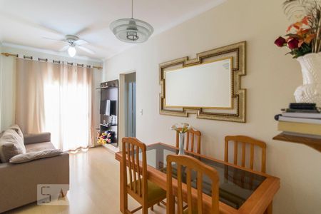 Sala de apartamento à venda com 2 quartos, 59m² em Vila Valparaíso, Santo André