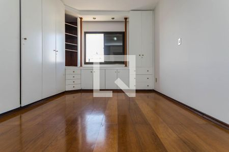 Apartamento para alugar com 168m², 3 quartos e 3 vagasQuarto 1 - Suíte