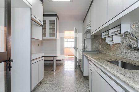 Apartamento para alugar com 168m², 3 quartos e 3 vagasCozinha