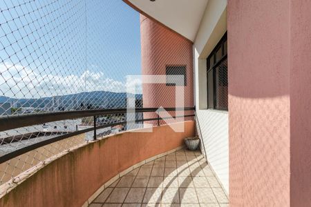 Apartamento para alugar com 168m², 3 quartos e 3 vagasSacada