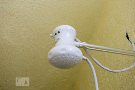 Casa para alugar com 80m², 2 quartos e sem vaga Casa para alugar com 80m², 2 quartos e sem vagaBanheiro