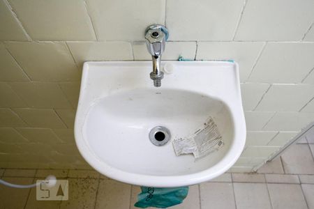 Casa para alugar com 80m², 2 quartos e sem vaga Casa para alugar com 80m², 2 quartos e sem vagaBanheiro