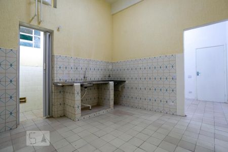 Casa para alugar com 80m², 2 quartos e sem vaga Casa para alugar com 80m², 2 quartos e sem vagaCozinha e Área de Serviço