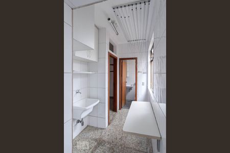 Apartamento à venda com 98m², 3 quartos e 2 vagasÁrea de serviço