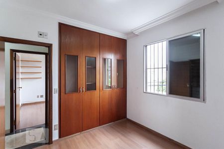 Apartamento à venda com 98m², 3 quartos e 2 vagasSuíte